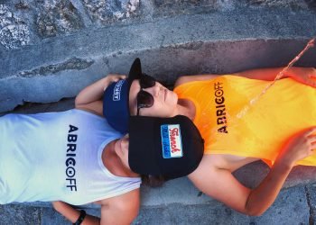 Photos tshirt mouillé au chateau de Nice